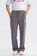 Pantalón Buzo Hombre Calce Recto Gris