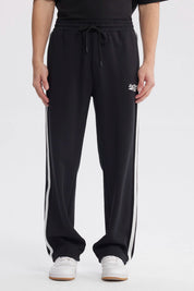 Pantalón Buzo Hombre Calce Recto Negro