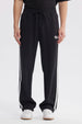 Pantalón Buzo Hombre Calce Recto Negro
