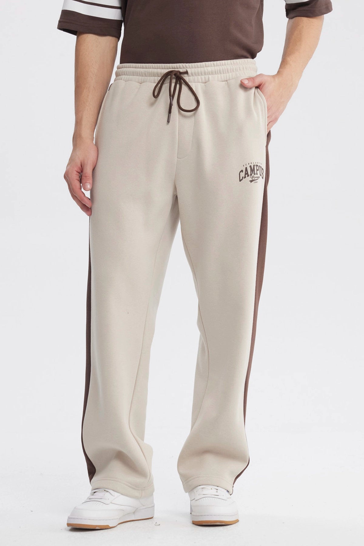 Pantalón Buzo Hombre Calce Recto Beige