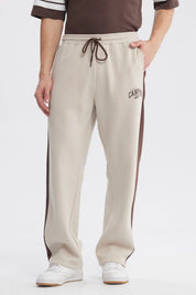 Pantalón Buzo Hombre Calce Recto Beige