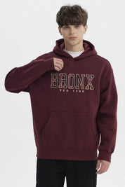 Polerón Hombre Slim Con Gorro Burdeo