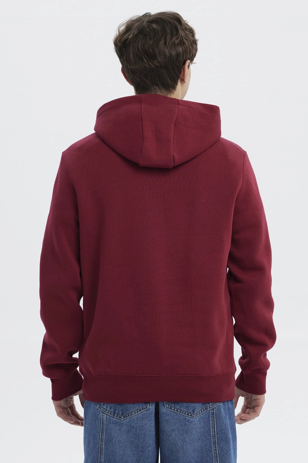 Polerón Hombre Slim Con Gorro Burdeo