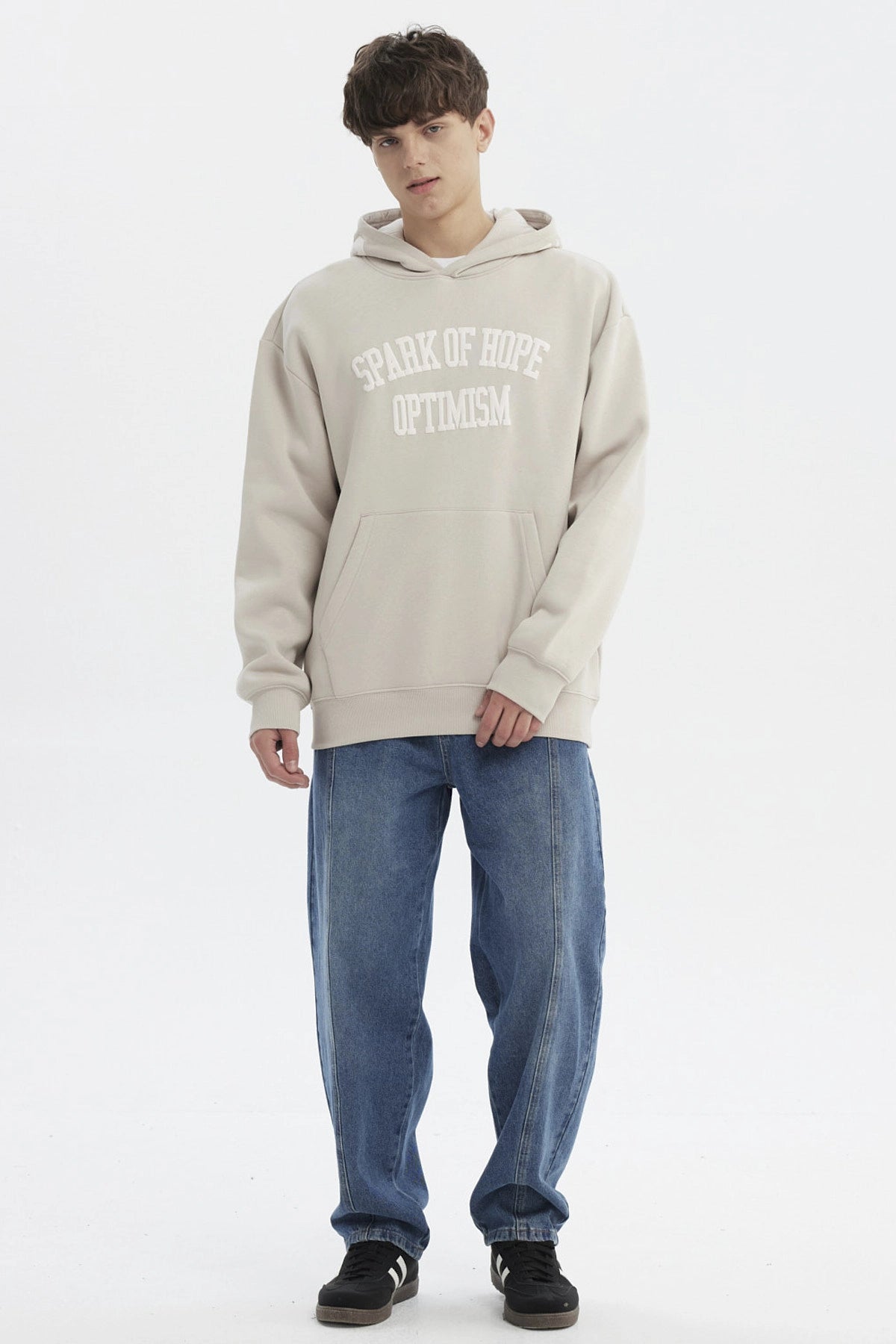 Polerón Hombre Slim Con Gorro Beige Oscuro