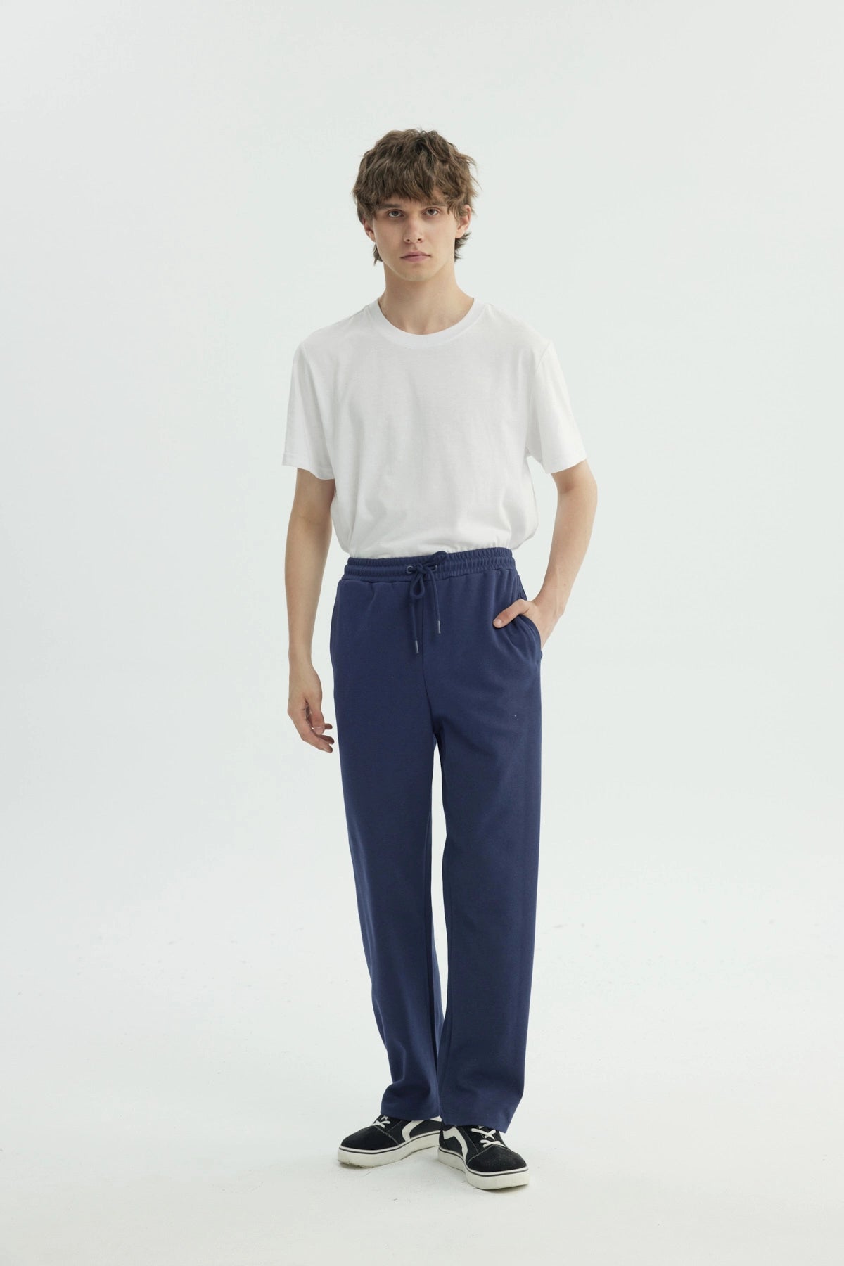 Pantalón Buzo Hombre Slim Azul Marino