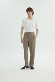 Pantalón Buzo Hombre Slim Kaki