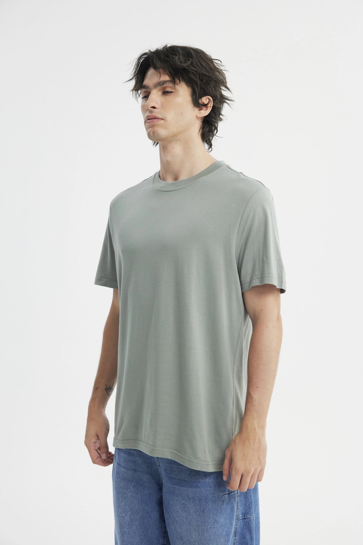 Polera Hombre Regular Verde Piedra