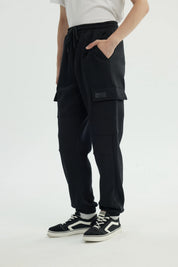 Pantalón Buzo Hombre Calce Recto Negro