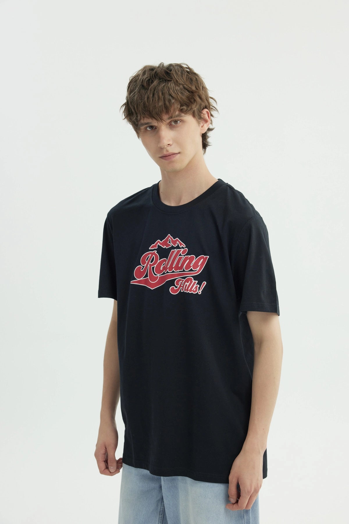 Polera Hombre Regular Negro / Rojo