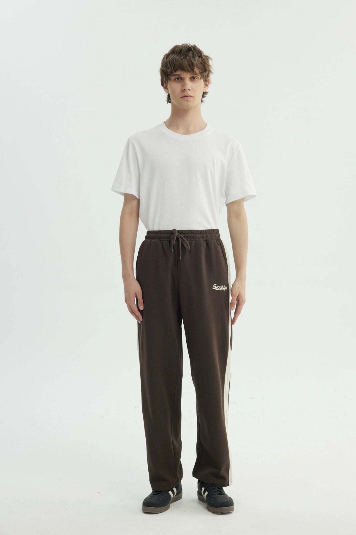 Pantalón Buzo Hombre Clásico Marron