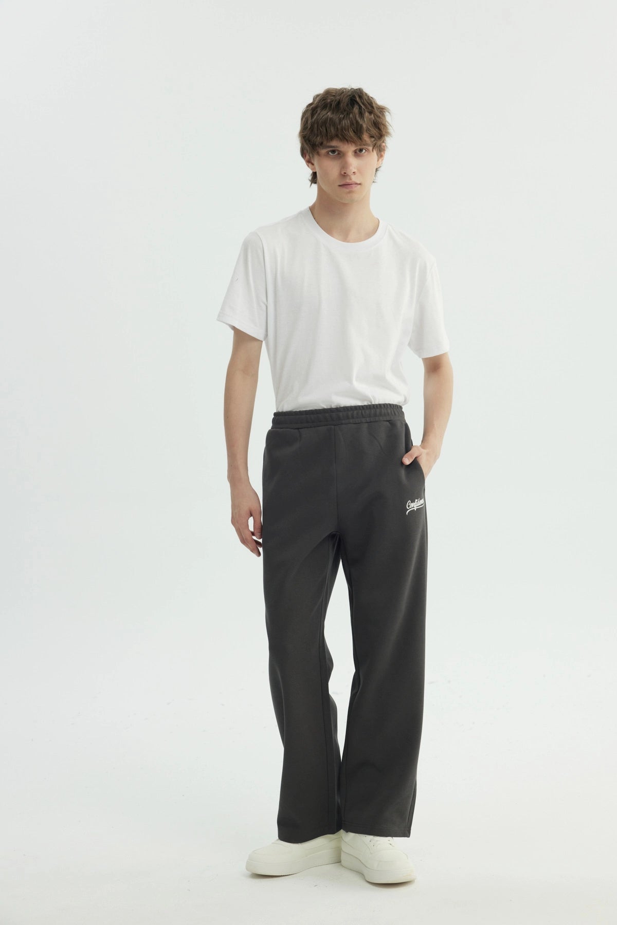 Pantalón Buzo Hombre Amplio Gris Oscuro