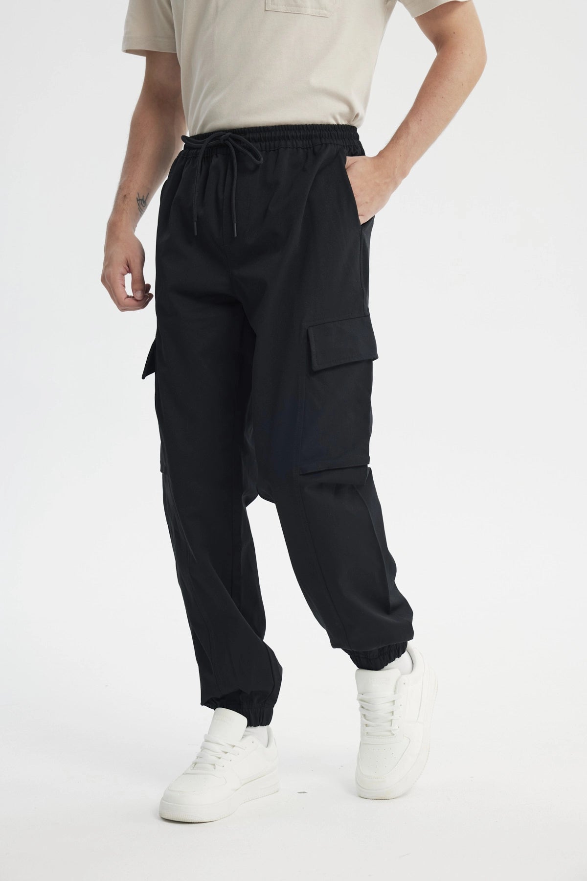 Pantalón Hombre Pitillo Negro